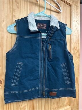 Women's Navy Sherpa-Lined Vest